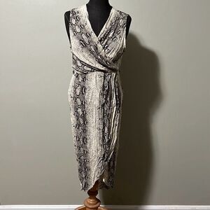 Paper Heart Women's Neutral Beige Snake Print V-Neck Self Tie Midi Dress